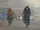 Pequim vive primeiro dia de alerta vermelho por poluição
