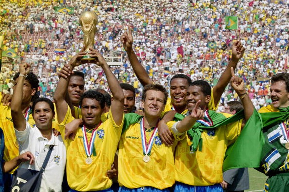 Romário liderou a equipe no tetra de 1994 — Foto: Ben Radford /Getty Images