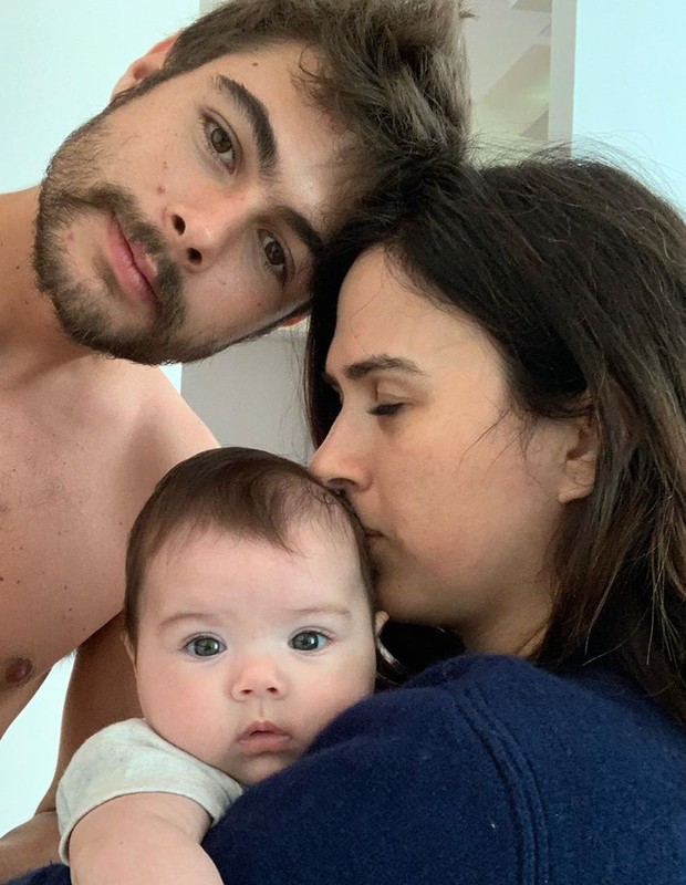 Rafael Vitti e Tatá Werneck com a filha, Clara Maria (Foto: Reprodução/Instagram)