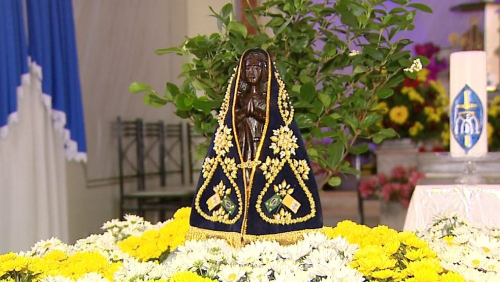 Nossa Senhora da Aparecida da Babil&ocirc;nia &mdash; Foto: Reginaldo dos Santos/EPTV 