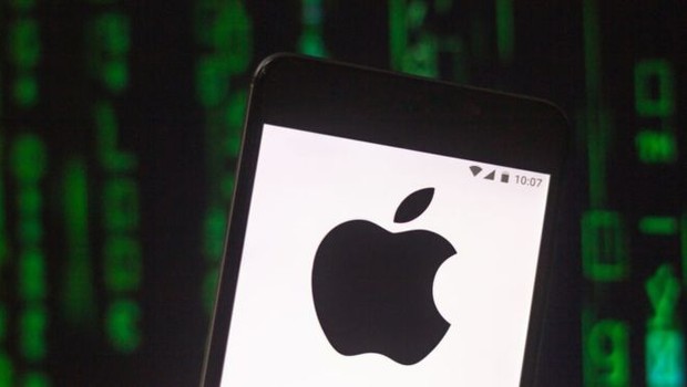 A Apple recomenda que os usuários atualizem seus dispositivos (Foto: Getty Images via BBC News)
