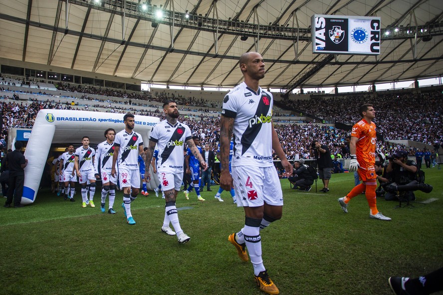 Flamengo confirma que jogo contra o Corinthians será no Maracanã - Jornal O  Globo