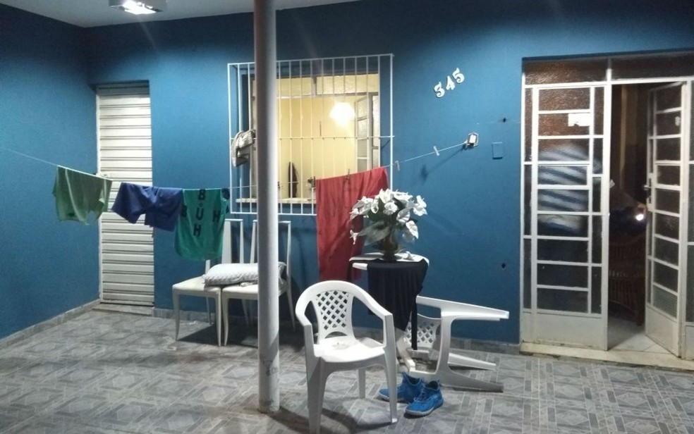 Crime ocorreu dentro da casa da vítima (Foto: Divulgação/Polícia Civil)
