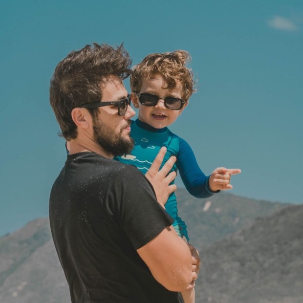 Bruno Ferrari com o filho, Antônio (Foto: Reprodução/Instagram)