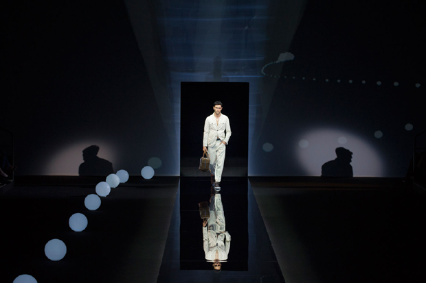 Giorgio Armani - Semana de Moda de Milão verão 2017 (Foto: IMAXTREE)