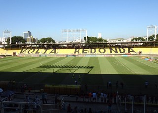 Raulino de Oliveira Volta Redonda Flamengo x Boavista (Foto: Fred Gomes) Raulino de Oliveira Volta Redonda Flamengo x Boavista (Foto: Fred Gomes)
