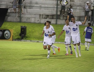 Geovani comemora o gol da vitória sobre o América-RN (Foto: Gabriel Peres/Divulgação)