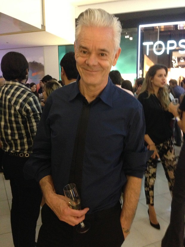 Gordon Richardson, diretor criativo da Topman, durante a inauguração da flagship brasileira localizada no shopping Iguatemi de São Paulo (Foto: Ale Ougata)
