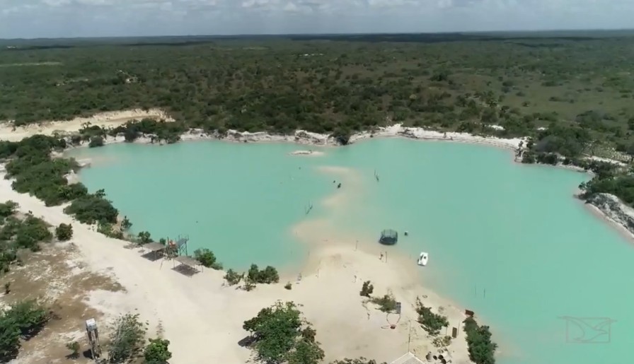 ‘Lagoa azul’ e ‘Pequenos Lençóis’: confira o ecoturismo da cidade de Paulino Neves