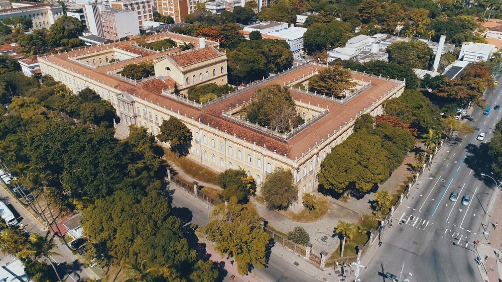 Blogue Da Luiza Valio A CentenÁria Universidade Federal Do Rio De Janeiro ParabÉns 