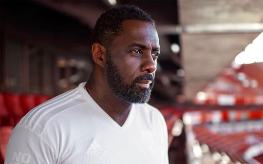 thumbnail de Idris Elba desiste de interpretar o primeiro James Bond negro em '007'