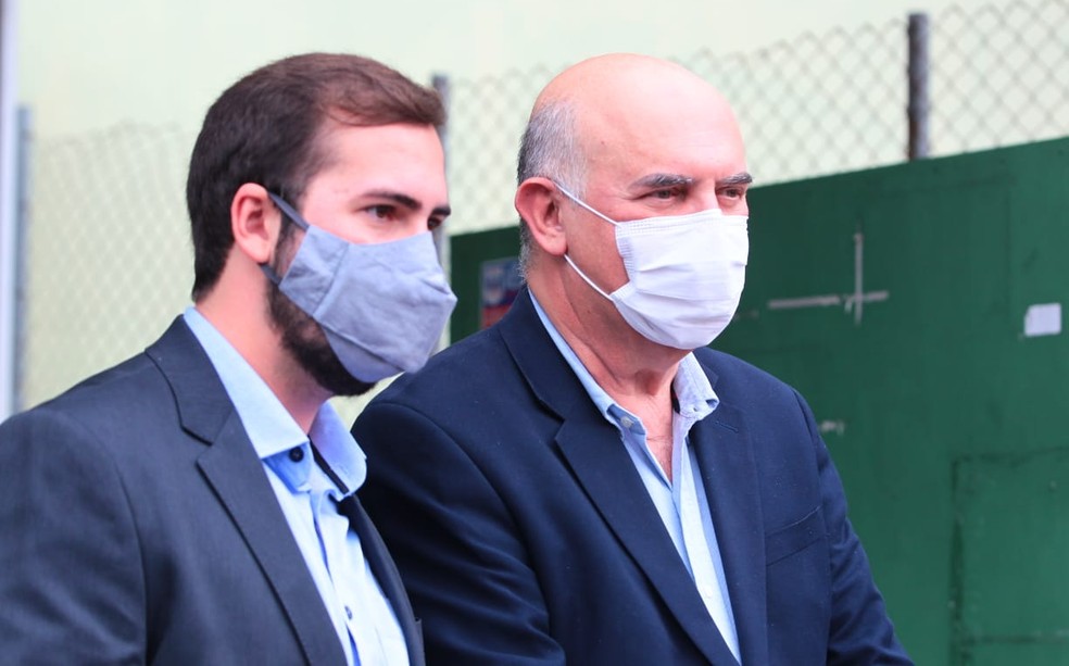 Ministro foi acompanhado pelo prefeito Kayo Amado durante visita a São Vicente, SP — Foto: Alexsander Ferraz/Jornal A Tribuna
