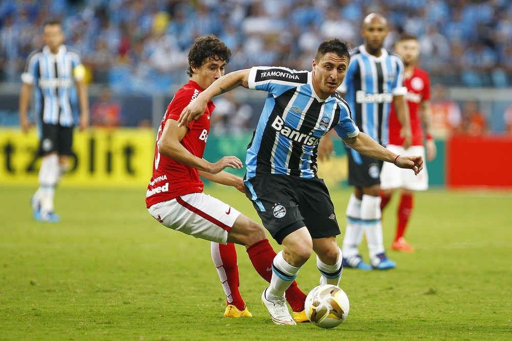 Em entrevista, Cristian Rodríguez comenta sobre curta passagem no Grêmio e quase ida ao rival