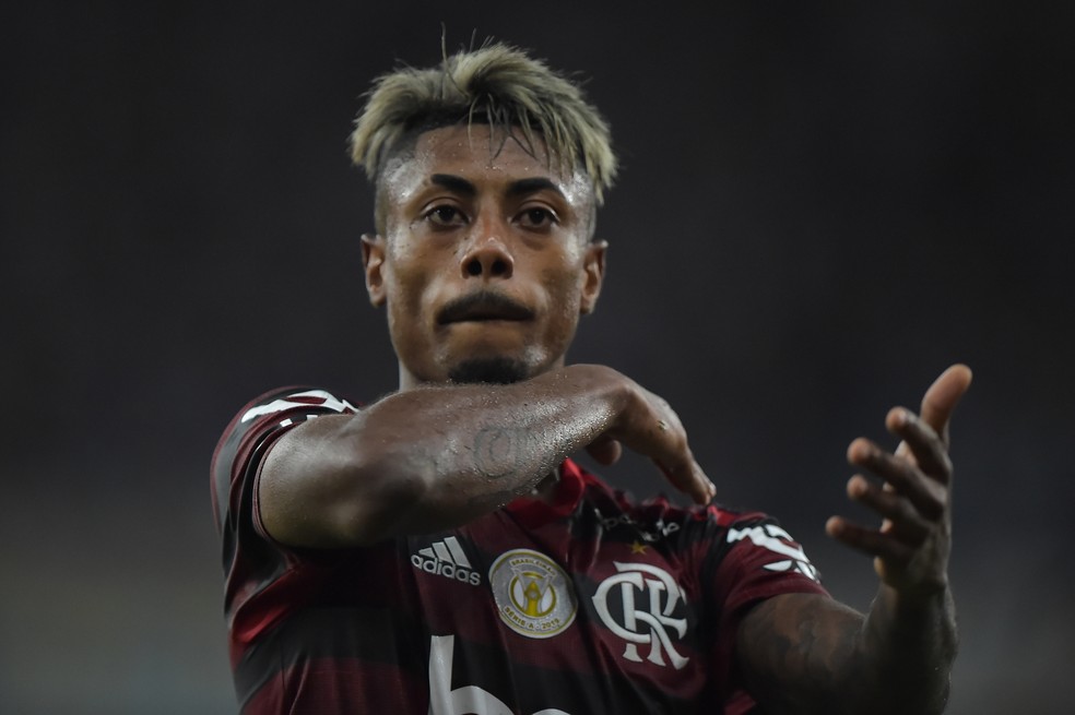 Bruno Henrique comemoração "ceifada" flamengo vasco — Foto: André Durão
