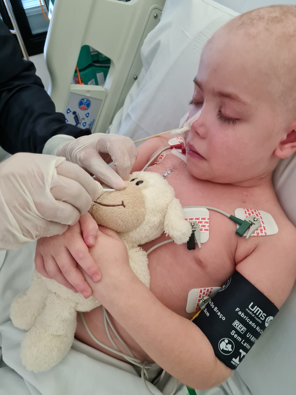 Isabela Feckinghaus foi diagnosticada com síndrome hemofagocítica — Foto: Arquivo pessoal 