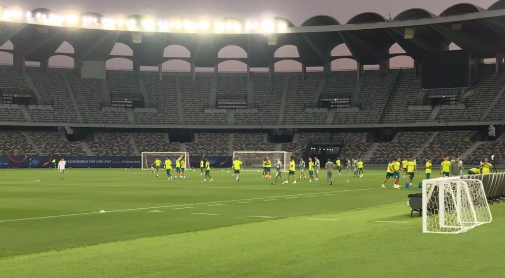 Com força máxima, Palmeiras faz penúltimo treino em Abu Dhabi