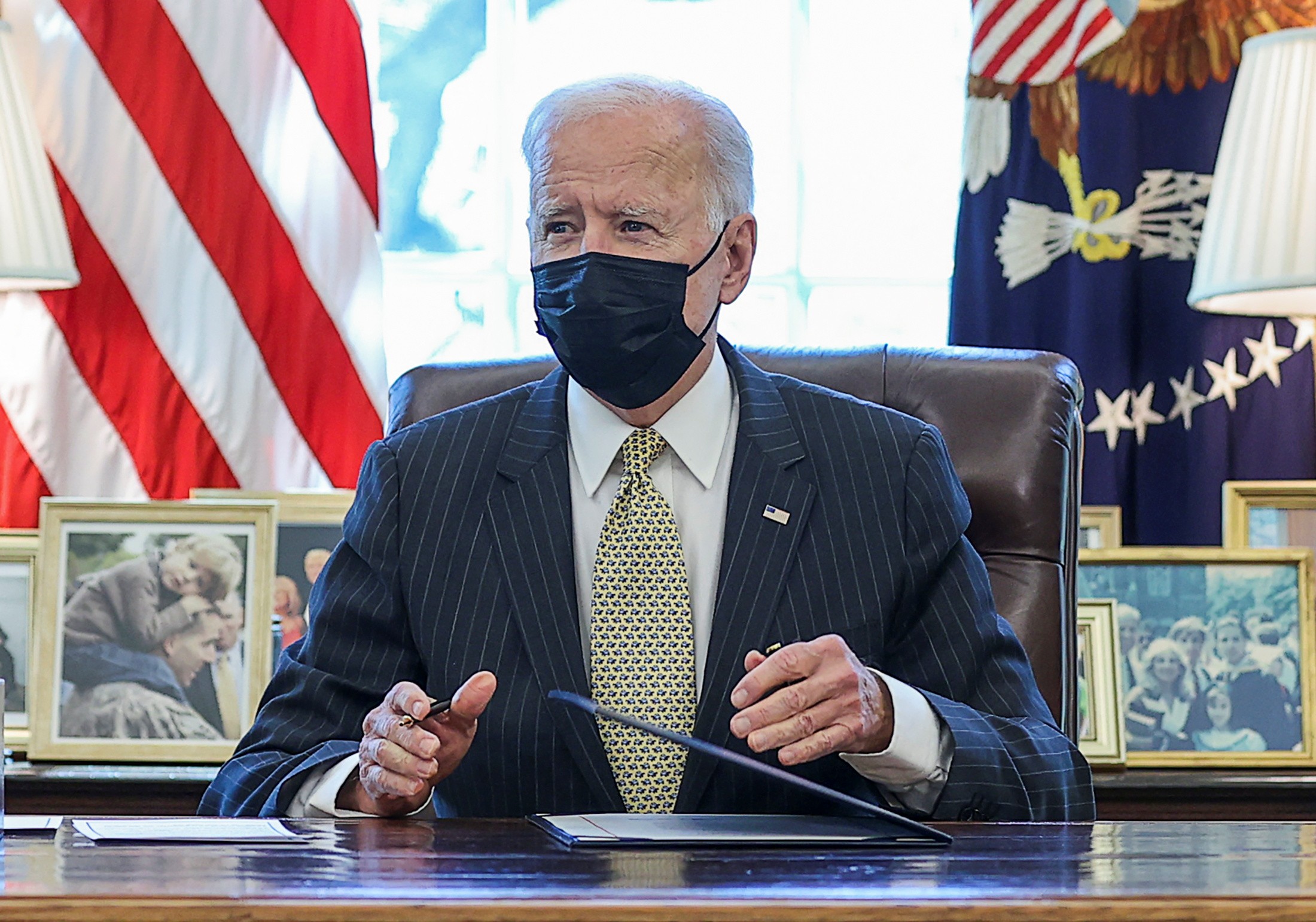 Biden apresenta novo pacote de US$ 2,3 trilhões, focado em infraestrutura e combate às mudanças climáticas thumbnail