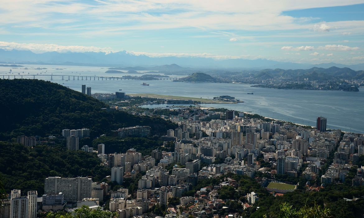 Rio assina declaração para reduzir investimento em combustível fóssil (Foto: Tomaz Silva/Agência Brasil)