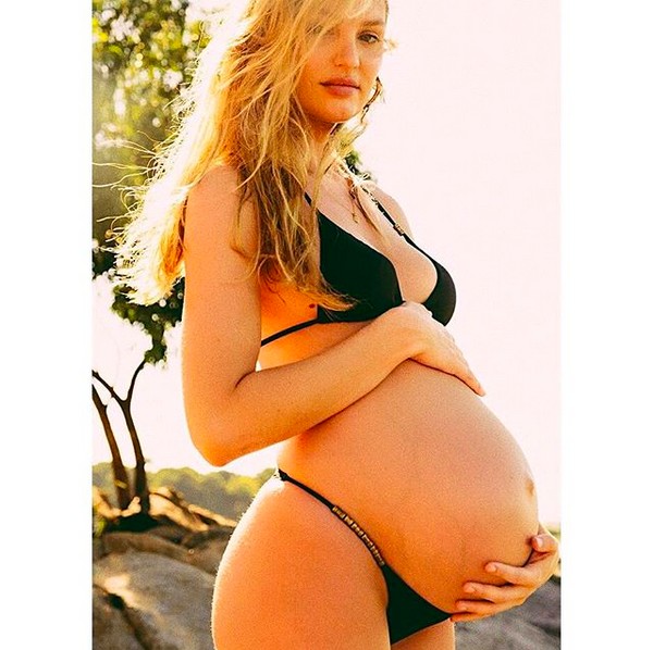 A modelo sul-africana Candice Swanepoel quando ainda estava grávida de seu segundo filho (Foto: Instagram)