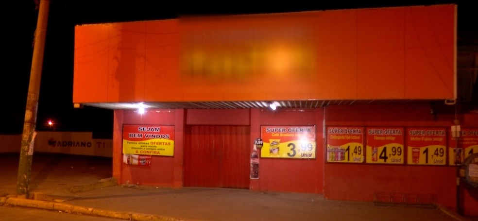 Segundo a PM, o assaltante foi preso dentro de um forno — Foto: TVCA/Reprodução