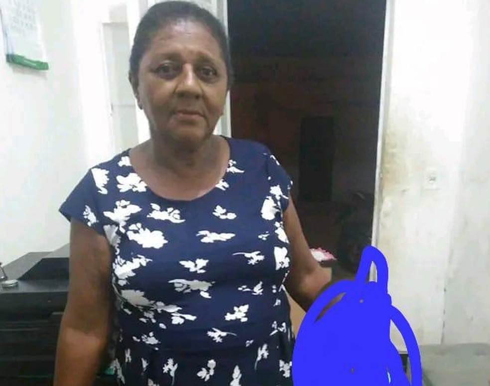 Maria das Graças e seus dois filhos foram mortos na Bahia — Foto: Redes sociais 