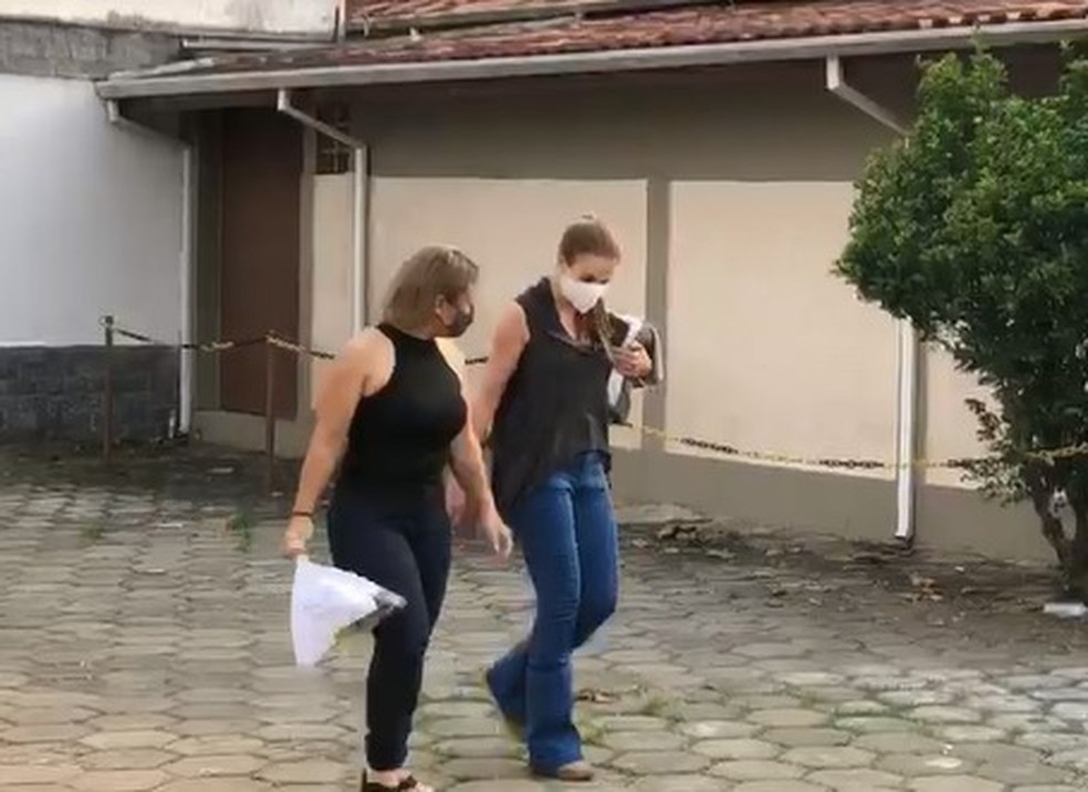 Suzane deixa penitenciária em Tremembé para saída temporária — Foto: Raíssa Santos/TV Vanguarda