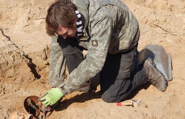 Finalmente em casa: identificados e enterrados restos mortais de