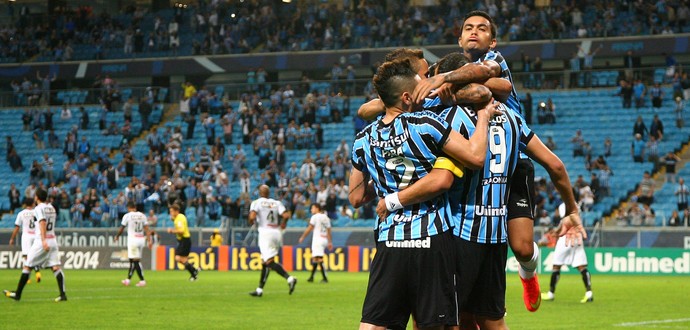 Grêmio admite dependência de Barcos e tenta ampliar divisão dos gols