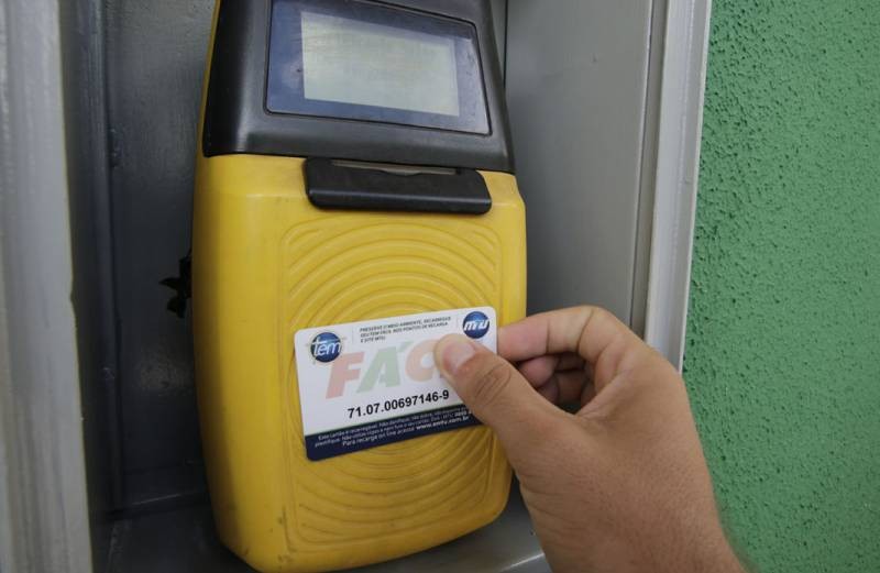 Cartões de ônibus de Cuiabá e Várzea Grande são recolhidos para evitar descarte irregular