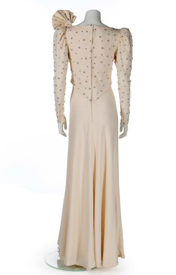 Vestido que foi usado pela Princesa Diana (Foto: Divulgação)