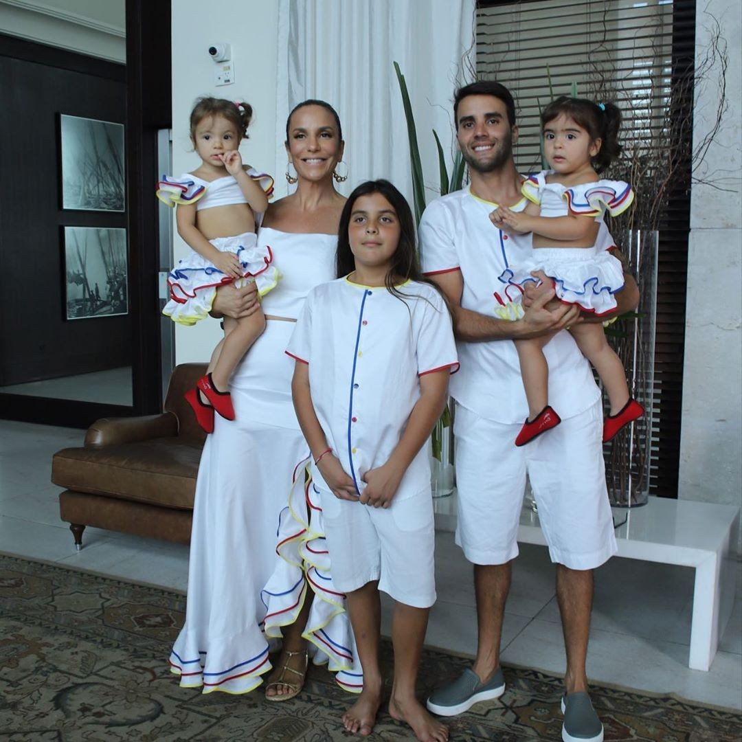 Ivete, Daniel e os filhos (Foto: Reprodução/Instagram)