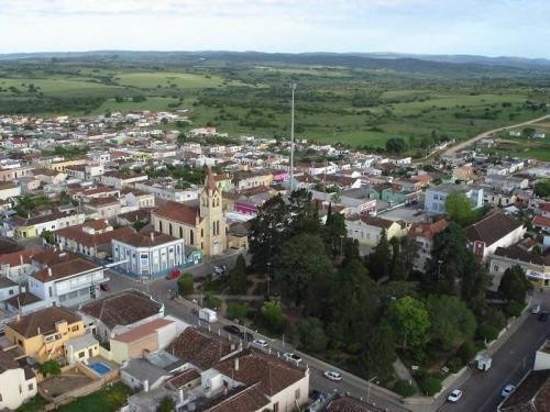 Pinheiro Machado restringe circulação de pessoas e abertura de comércio diante do crescimento de casos de Covid 