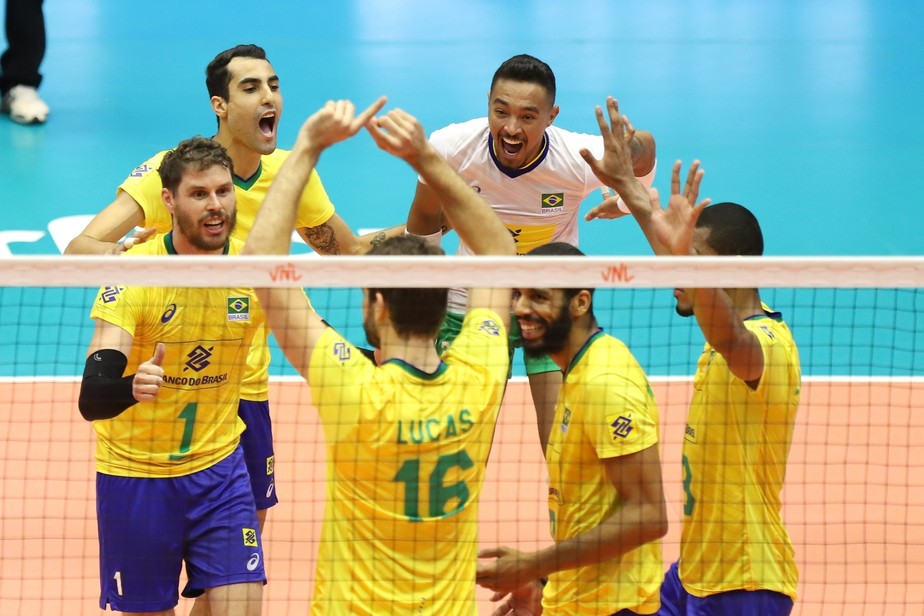 Brasil Passa Por Cima Da Russia Sobe A Lideranca E Fica A Um Ponto Das Finais Da Liga Das Nacoes Volei Ge