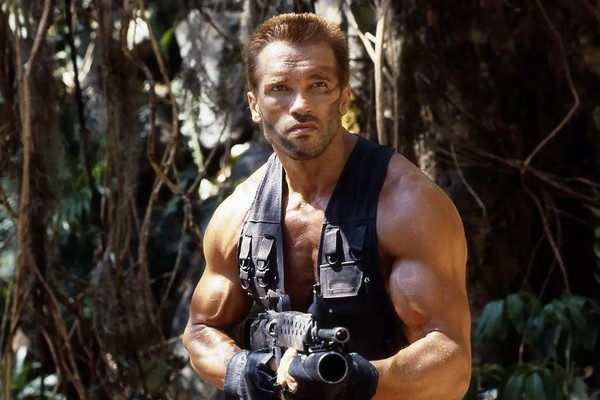 Arnold Schwarzenegger em Predador (1987) (Foto: reprodução)