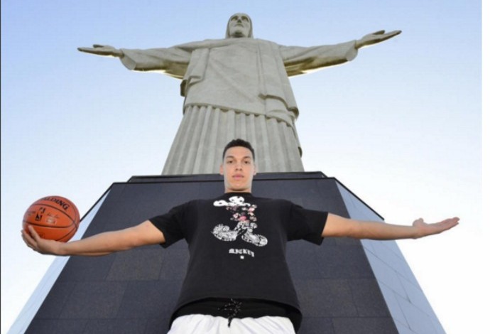 Caçula do Orlando espera pressão em jogo contra o Flamengo:Vai ser louco