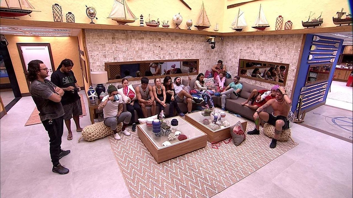 Brothers fazem sorteio para Prova do Anjo Tapa na Cara ...