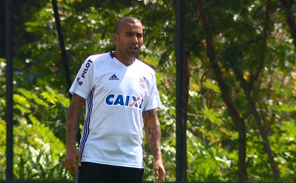 Emerson Sheik teve passagens por vrios grandes clubes do Brasil  Foto: Carlos Velardi / EPTV 