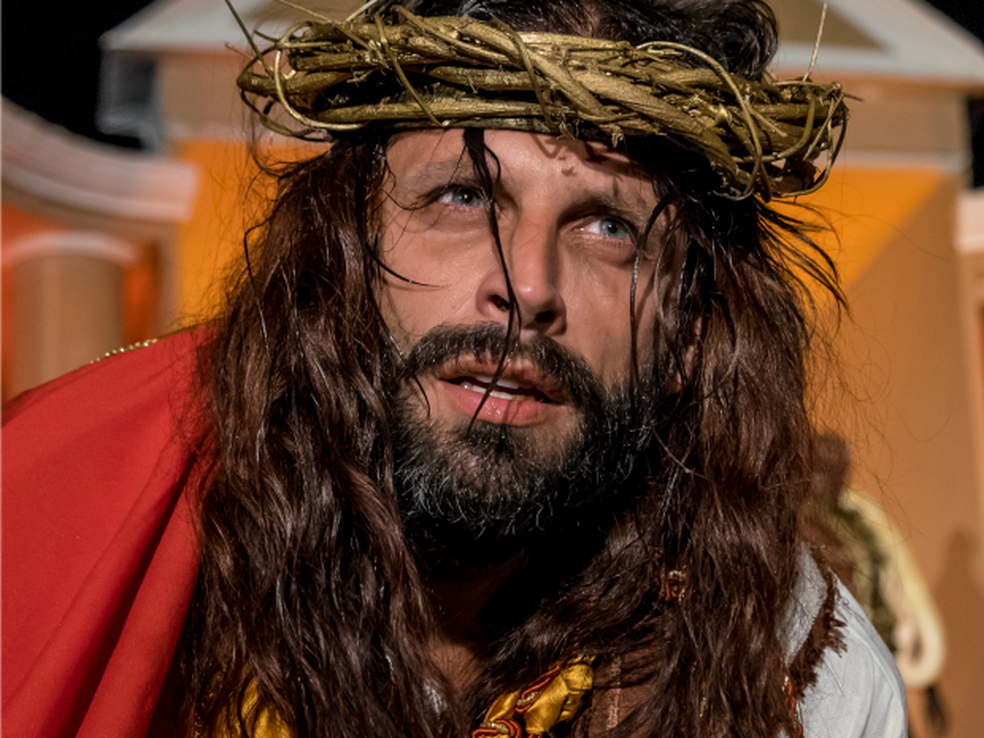 HERI CASTELLI VAI INTERPRETAR JESUS NA PAIXÃO DE CRISTO NA PARAÍBA