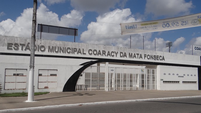 Estádio Coaracy da Mata Fonseca, em Arapiraca (Foto: Leonardo Freire/GloboEsporte.com)