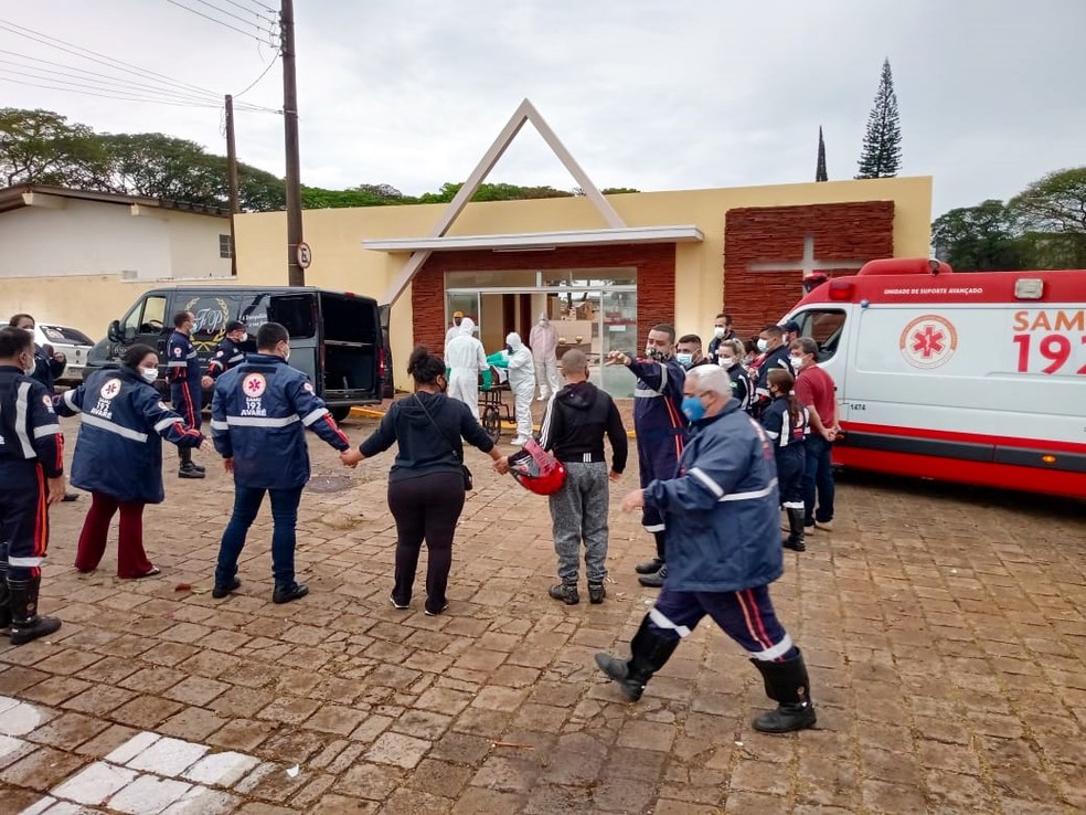 Amigos homenageiam condutor socorrista do Samu que morreu vítima da Covid-19 em Avaré — Foto: Arquivo Pessoal