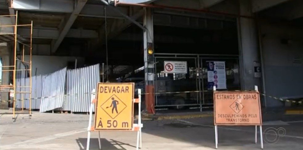 Obra no Terminal Rodovi&aacute;rio de Rio Preto &mdash; Foto: Reprodu&ccedil;&atilde;o/TV TEM