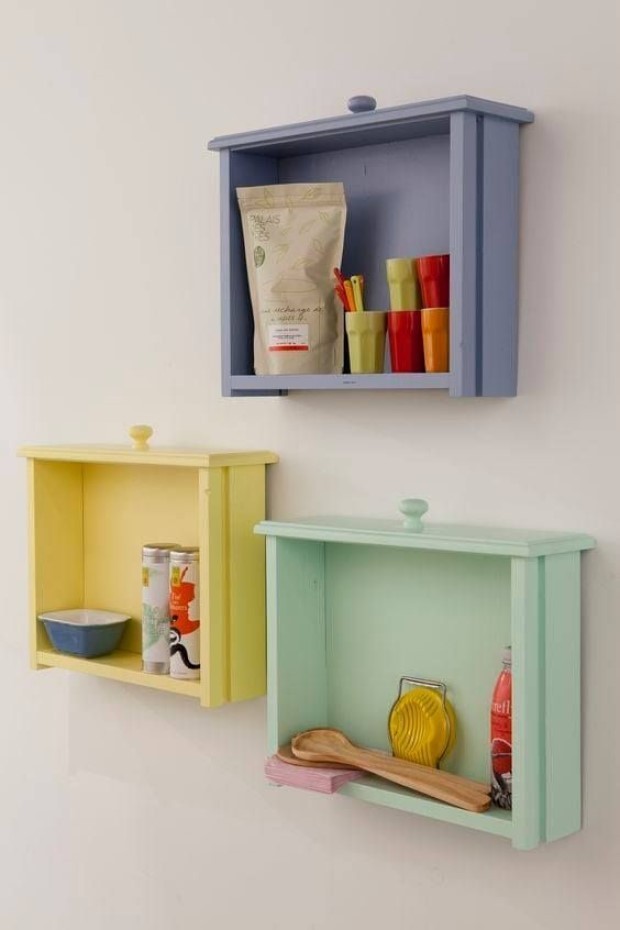 Crie pequenas composições de gavetinhas na parede para inovar (Foto: Pinterest / CreativeCommons)