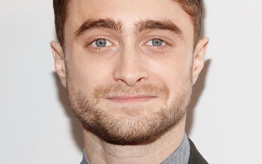 Daniel Radcliffe diz que "bebia muito" na adolescência para lidar com fama de 'Harry Potter'
