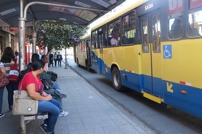 Justiça suspende licitação que definiria nova empresa responsável pelo transporte público em Divinópolis 