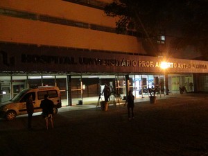 Hospital Universitário de Maceió (Foto: Waldson Costa/ G1)