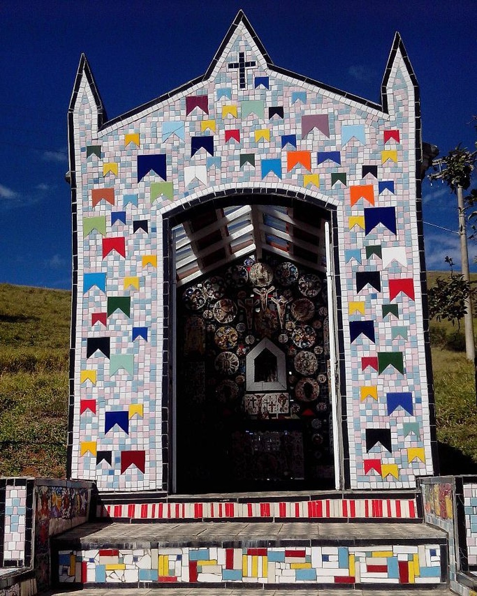 Capelas Decoradas Com Mosaicos Sao Atracoes Em Sao Bento Do Sapucai Vale Do Paraiba E Regiao G1