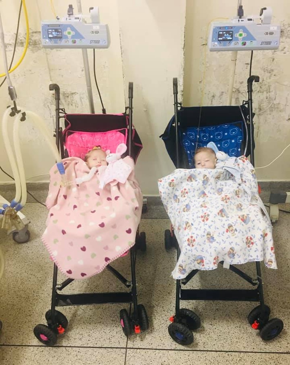 Sarah e José Rafael precisavam de equipamentos para respirar e se alimentar corretamente em Itapuí — Foto: Arquivo pessoal/Talita Cavalari