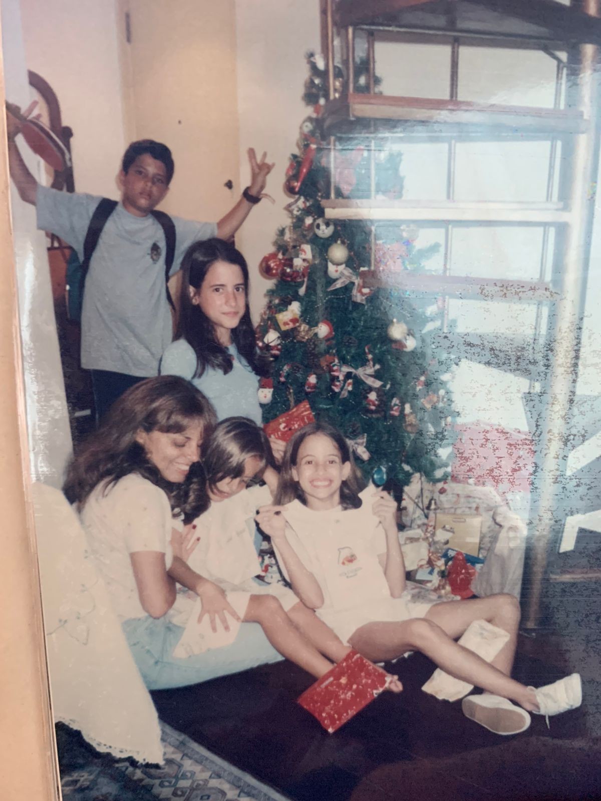 Clarissa e Letícia no Natal com a família (Foto: Clarissa Braga/Arquivo pessoal)