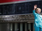 Hillary Clinton usa histórico de falências de cassinos contra Trump