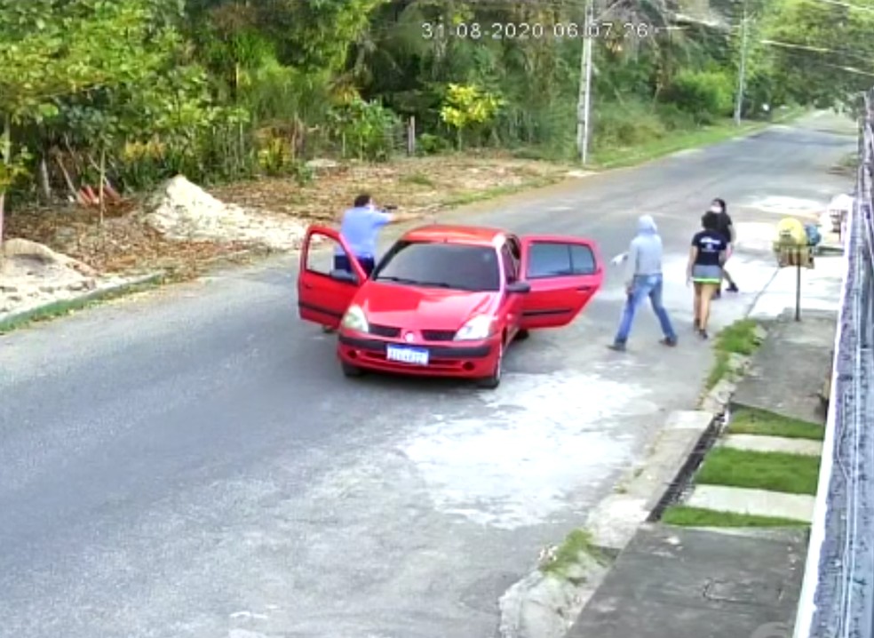 Duas mulheres foram raptadas enquanto faziam caminhada na Zona Sudeste de Teresina — Foto: Reprodução
